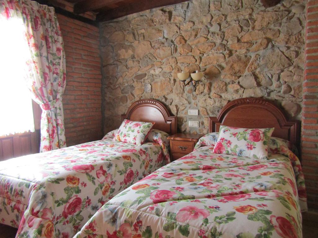 Posada La Venta De Quijas Екстериор снимка